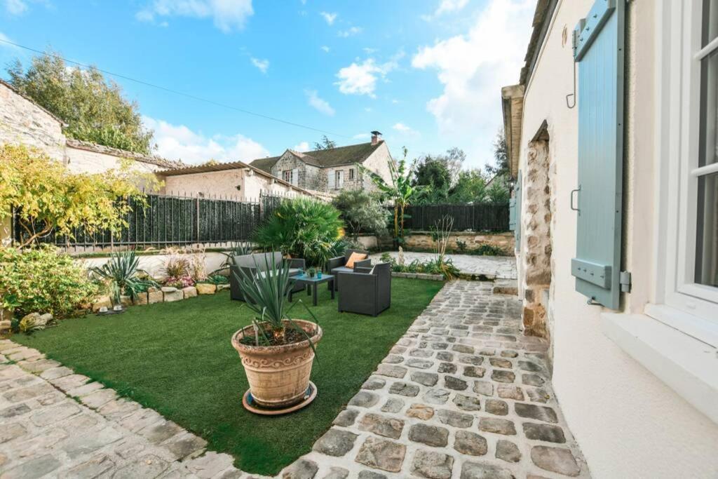Instant Fleury, Studio Cosy Avec Jardin Secret Barbizon Luaran gambar